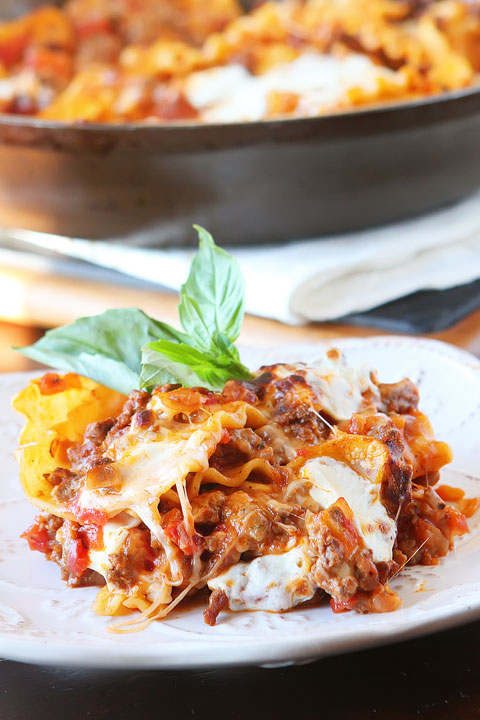 easiest-15-minute-one-pot-skillet-stovetop-lasagna-16