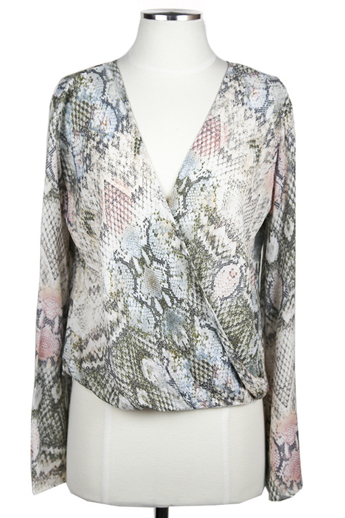 TheSnakeskinTop_A, Chic in Academia, http://chicinacademia.com